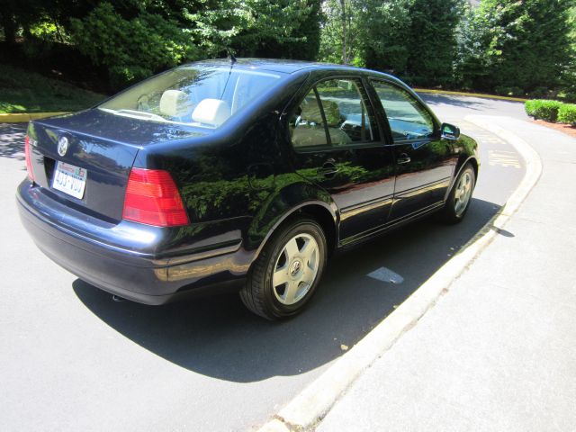 Volkswagen Jetta 2000 photo 3