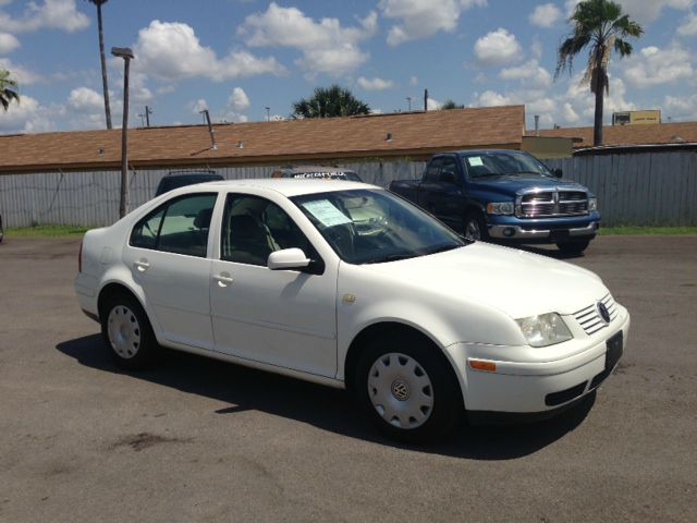 Volkswagen Jetta Quad Cab 4x2 Shortbox XLT Sedan