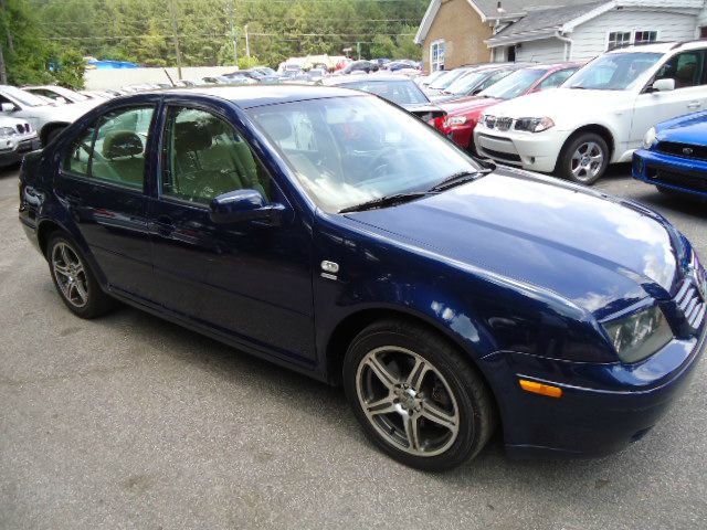 Volkswagen Jetta NT Cloth Sedan