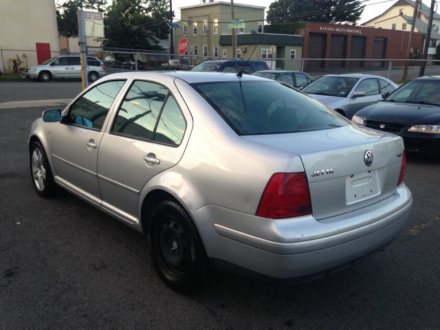 Volkswagen Jetta 2001 photo 2