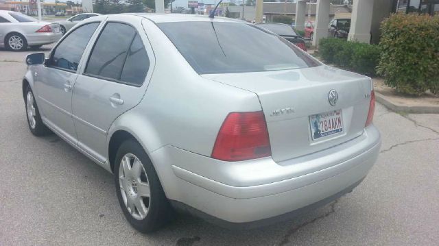 Volkswagen Jetta 2001 photo 2