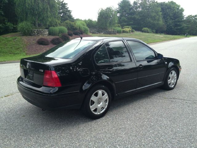 Volkswagen Jetta SE Crew Cab 4WD FFV Sedan