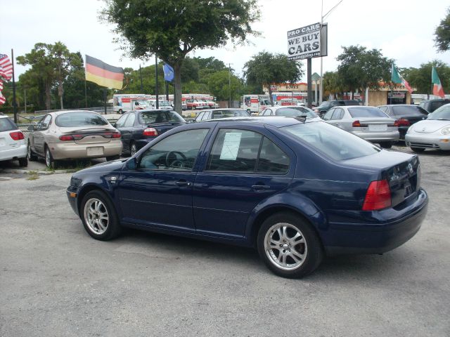 Volkswagen Jetta 2001 photo 2