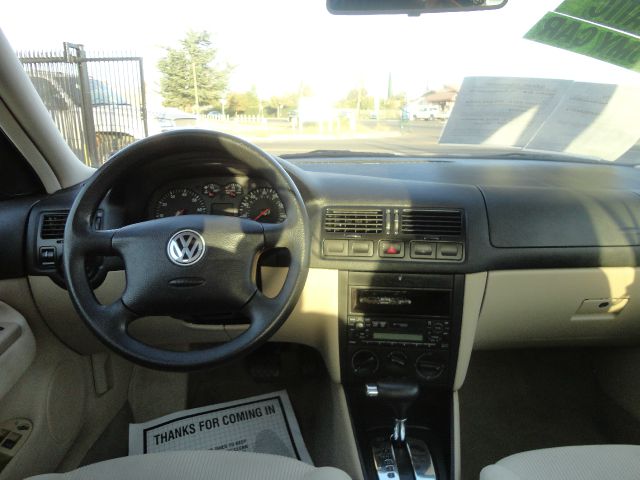 Volkswagen Jetta 2001 photo 4