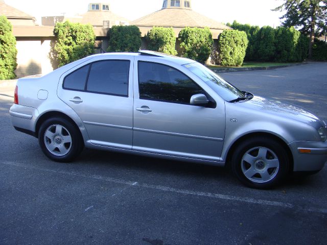 Volkswagen Jetta King Cab 4WD Sedan