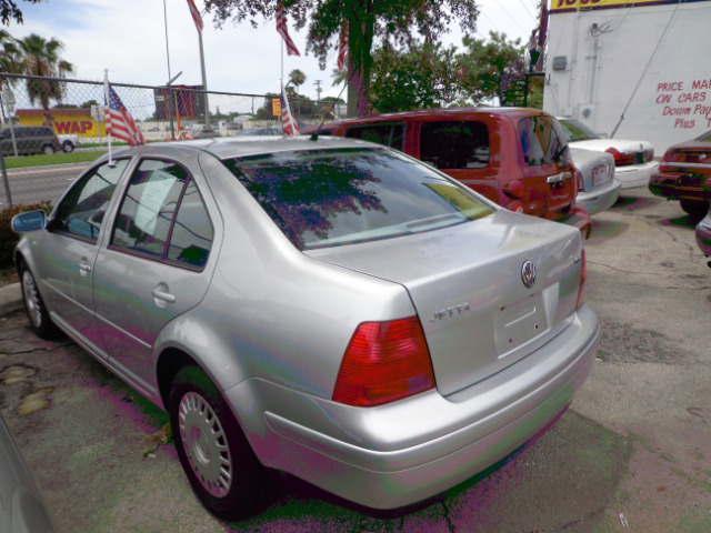 Volkswagen Jetta 2001 photo 2