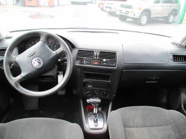 Volkswagen Jetta 2001 photo 1