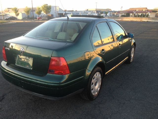 Volkswagen Jetta 2001 photo 3