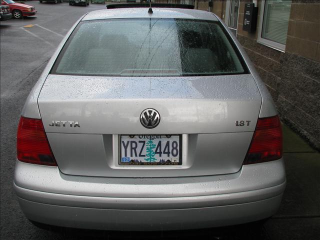 Volkswagen Jetta 2002 photo 3