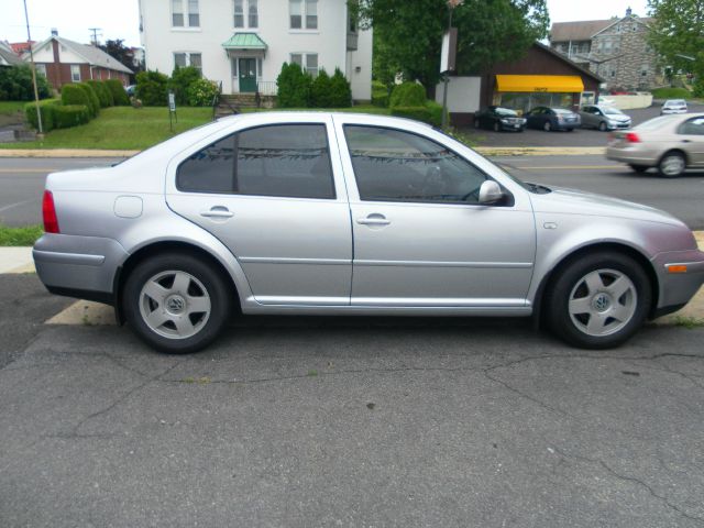 Volkswagen Jetta 2002 photo 3