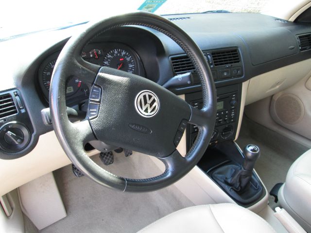 Volkswagen Jetta 2002 photo 1