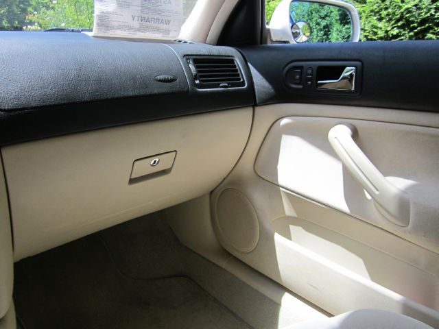 Volkswagen Jetta 2002 photo 2