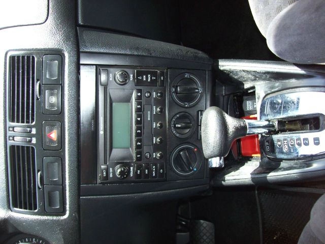 Volkswagen Jetta 2002 photo 1