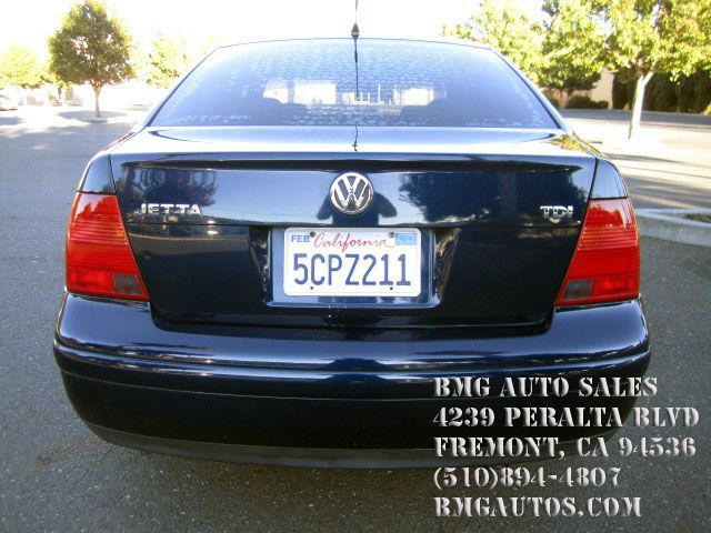 Volkswagen Jetta 2002 photo 1