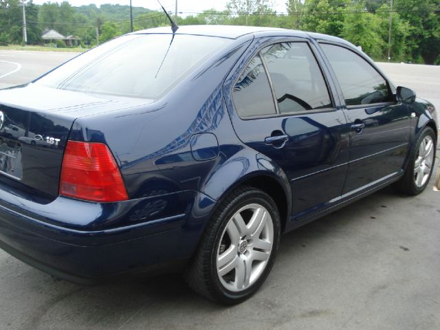 Volkswagen Jetta 2002 photo 2