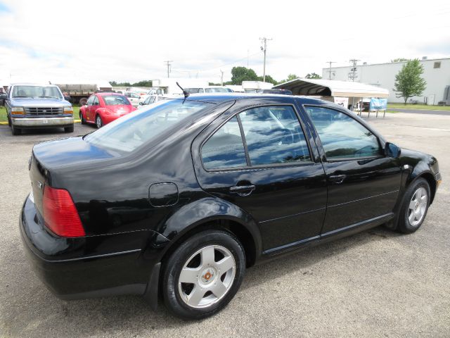 Volkswagen Jetta 2002 photo 1