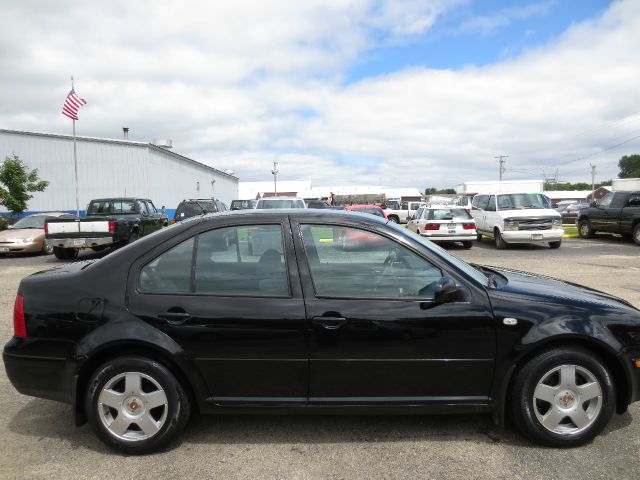 Volkswagen Jetta 2002 photo 4