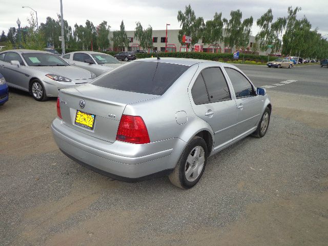 Volkswagen Jetta 2002 photo 1