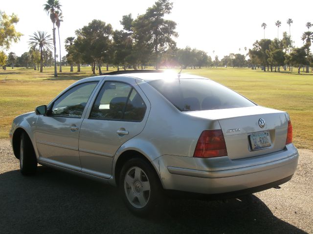 Volkswagen Jetta 2002 photo 1