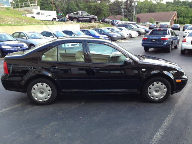 Volkswagen Jetta 2002 photo 1