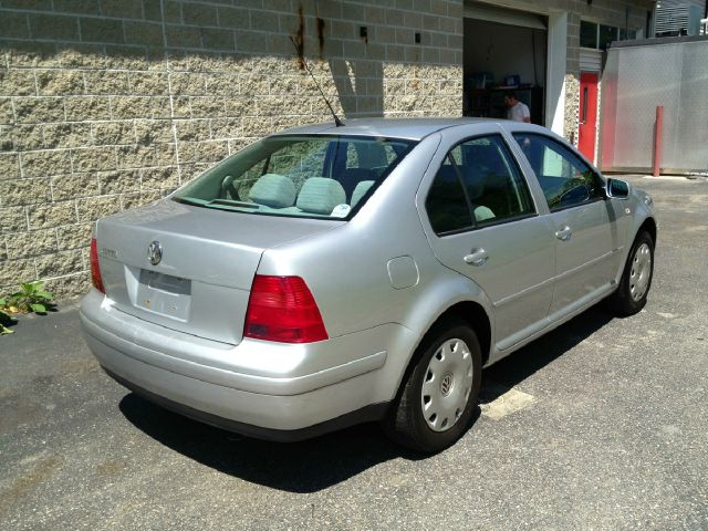 Volkswagen Jetta 2002 photo 1