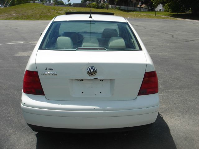 Volkswagen Jetta 2002 photo 1