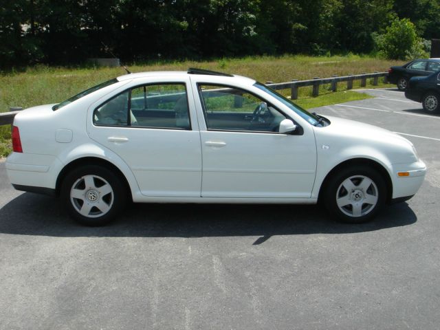 Volkswagen Jetta 2002 photo 4