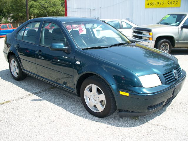 Volkswagen Jetta 2002 photo 1