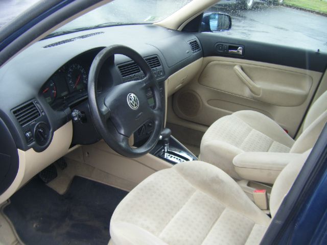 Volkswagen Jetta 2002 photo 1