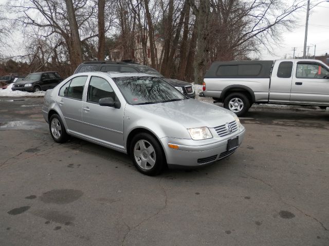 Volkswagen Jetta 2002 photo 1