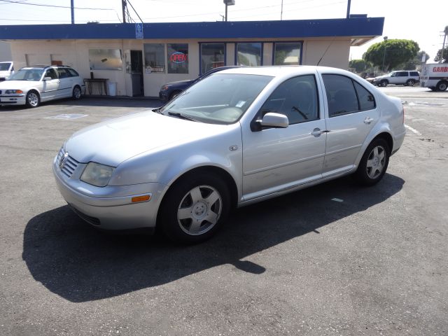 Volkswagen Jetta 2002 photo 1