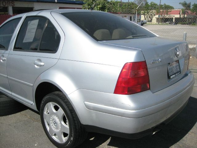 Volkswagen Jetta 2002 photo 2