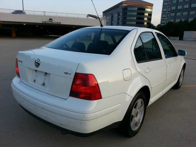 Volkswagen Jetta King Cab 4WD Sedan