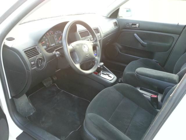 Volkswagen Jetta 2002 photo 1