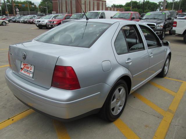 Volkswagen Jetta 2002 photo 6