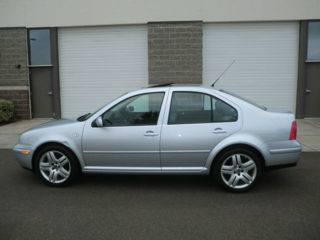 Volkswagen Jetta 2002 photo 1