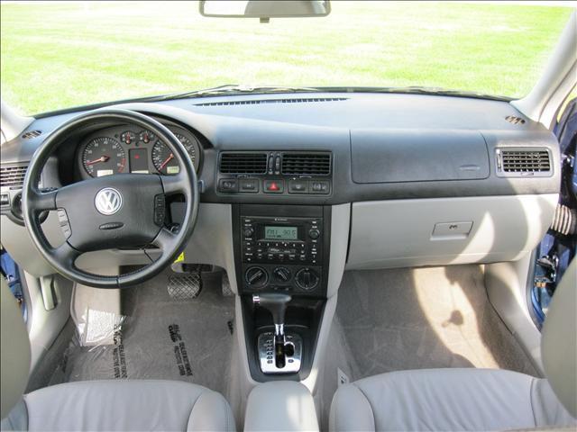 Volkswagen Jetta 2002 photo 2