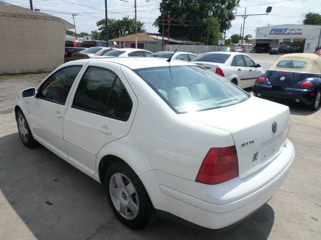 Volkswagen Jetta 2002 photo 3