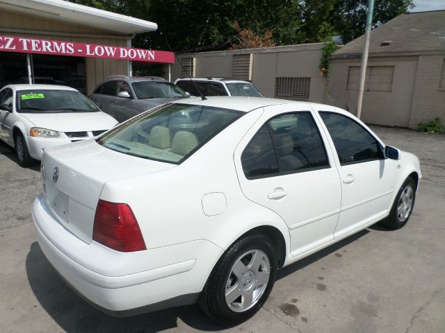 Volkswagen Jetta 2002 photo 4