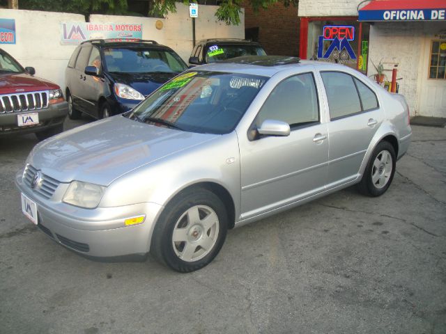 Volkswagen Jetta 2002 photo 1