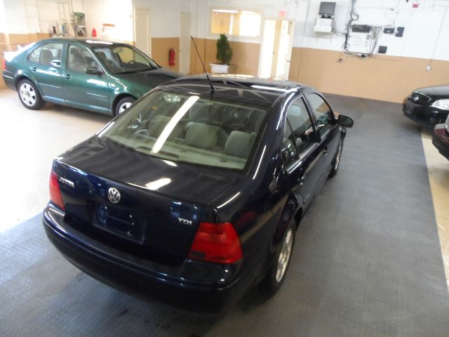 Volkswagen Jetta 2002 photo 1