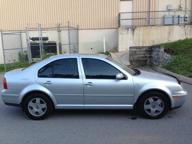 Volkswagen Jetta 2002 photo 1