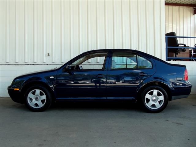 Volkswagen Jetta 2002 photo 1