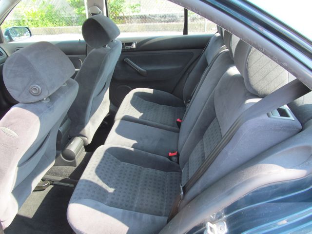 Volkswagen Jetta 2002 photo 3