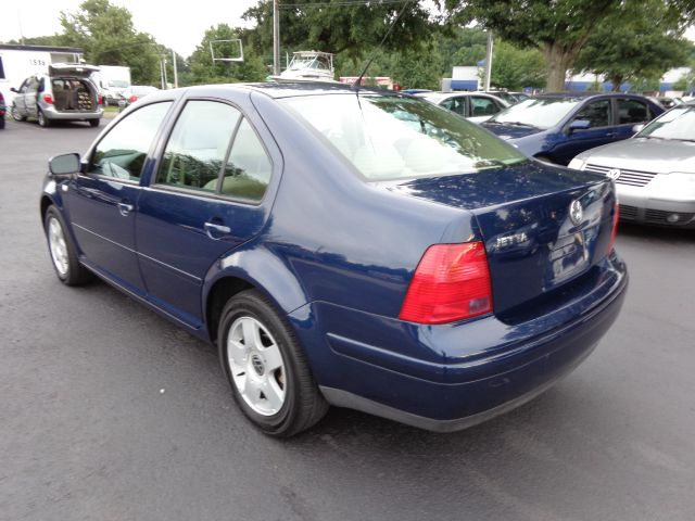 Volkswagen Jetta 2002 photo 1