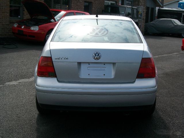 Volkswagen Jetta 2002 photo 2