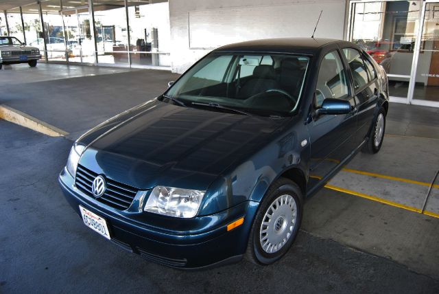 Volkswagen Jetta 2002 photo 1