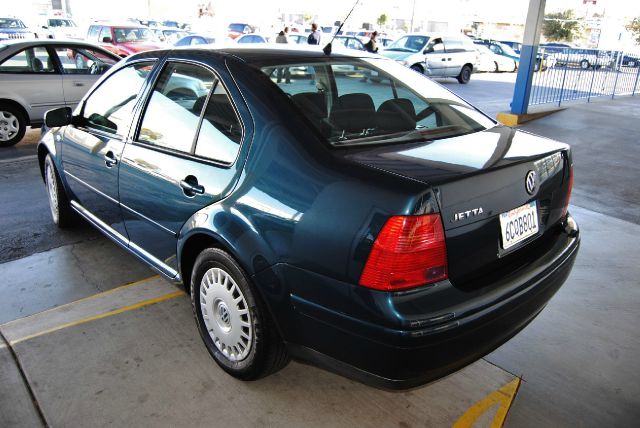 Volkswagen Jetta 2002 photo 2