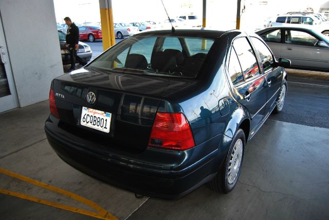 Volkswagen Jetta 2002 photo 3