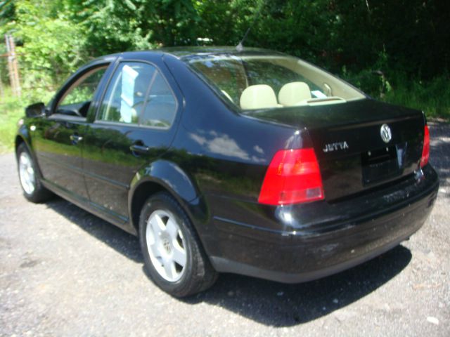 Volkswagen Jetta 2002 photo 3